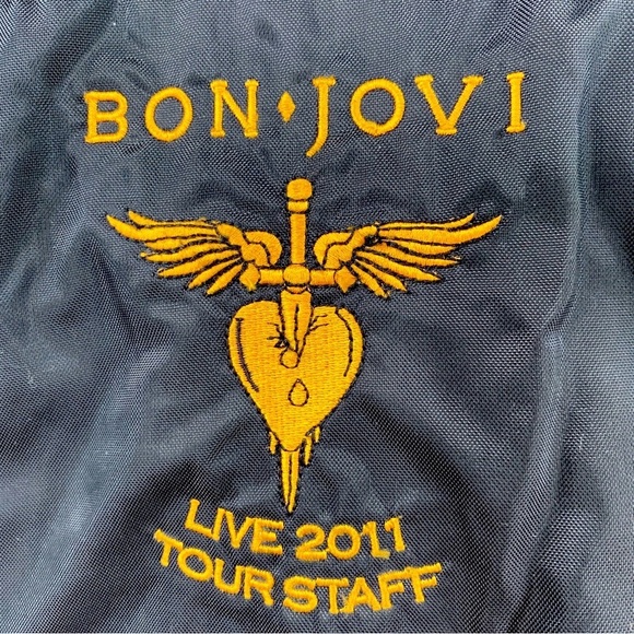 Bon Jovi Rare 2011 Live Tour Staff Men’s Black Embroidered Jacket XL - Picture 3 of 11